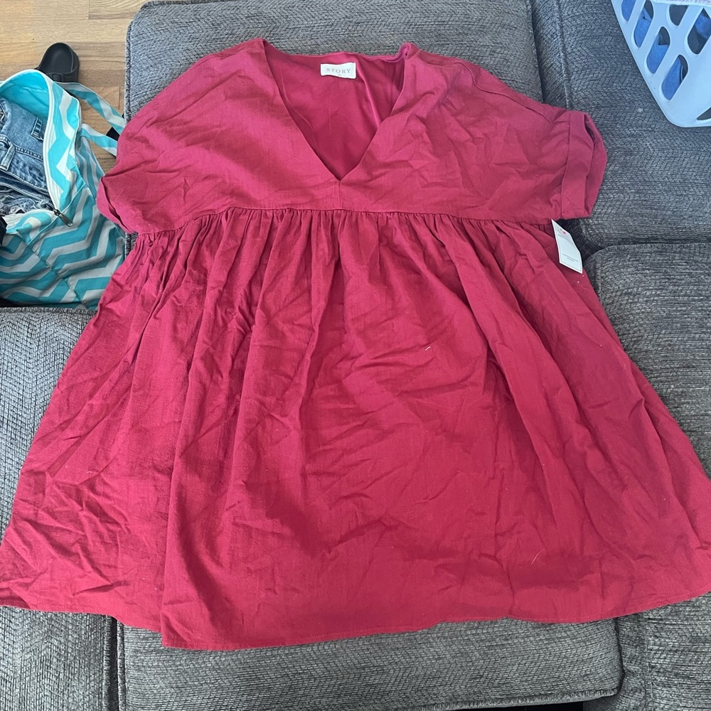 Red Dress Boutique. Maroon tunic dress. Size large